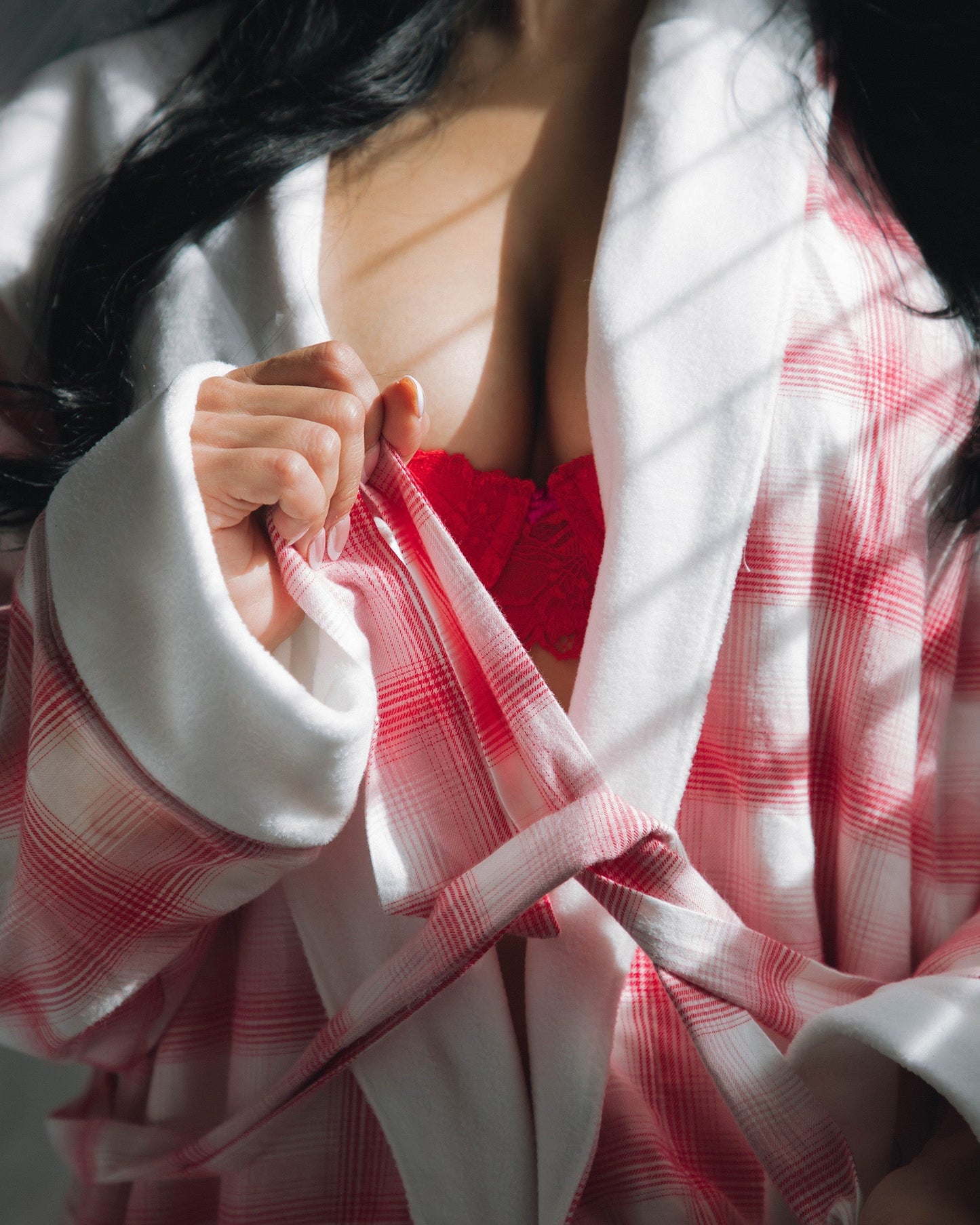Heartbreaker Hooded Fleece-Lined Robe