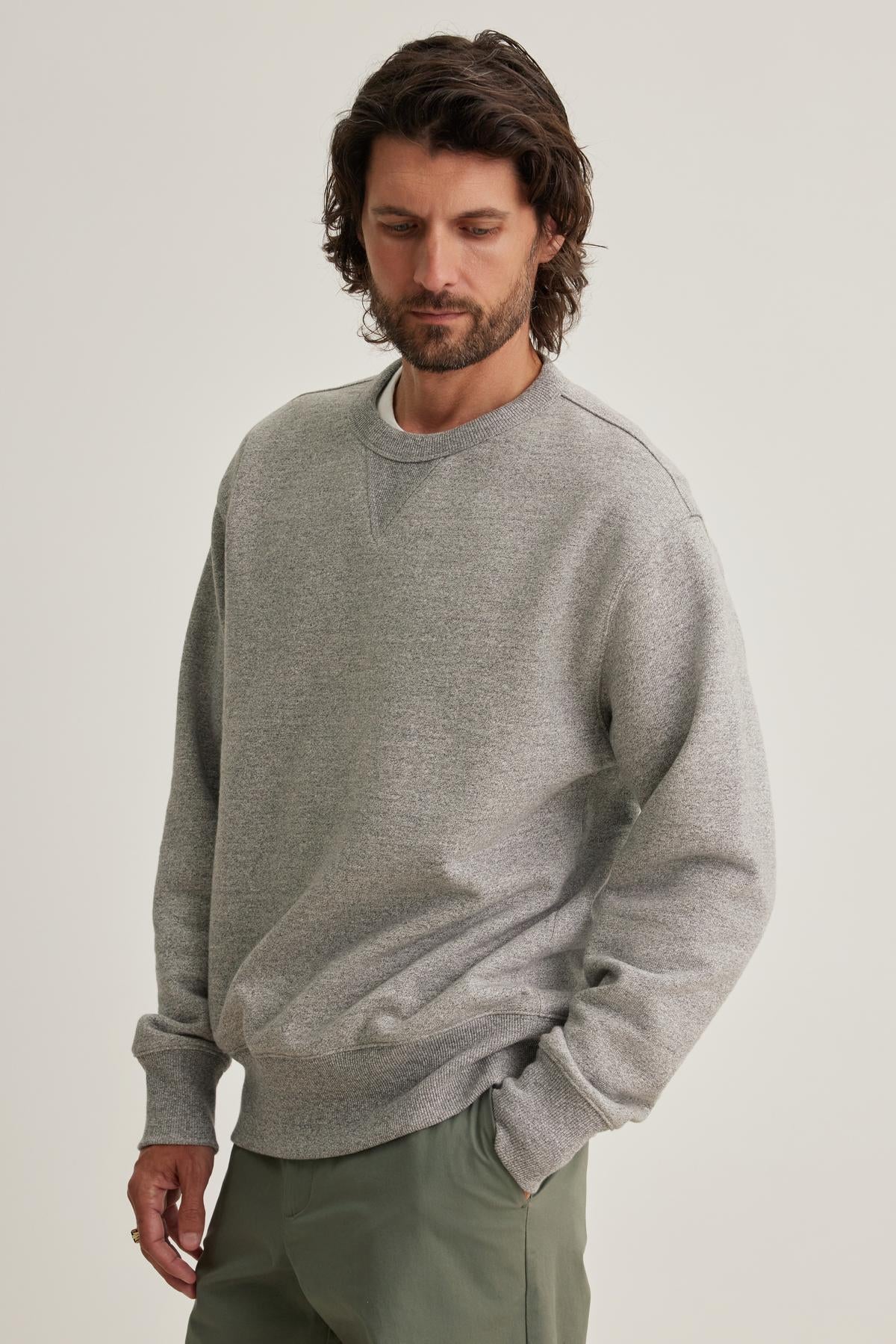 HAMES SWEATSHIRT
