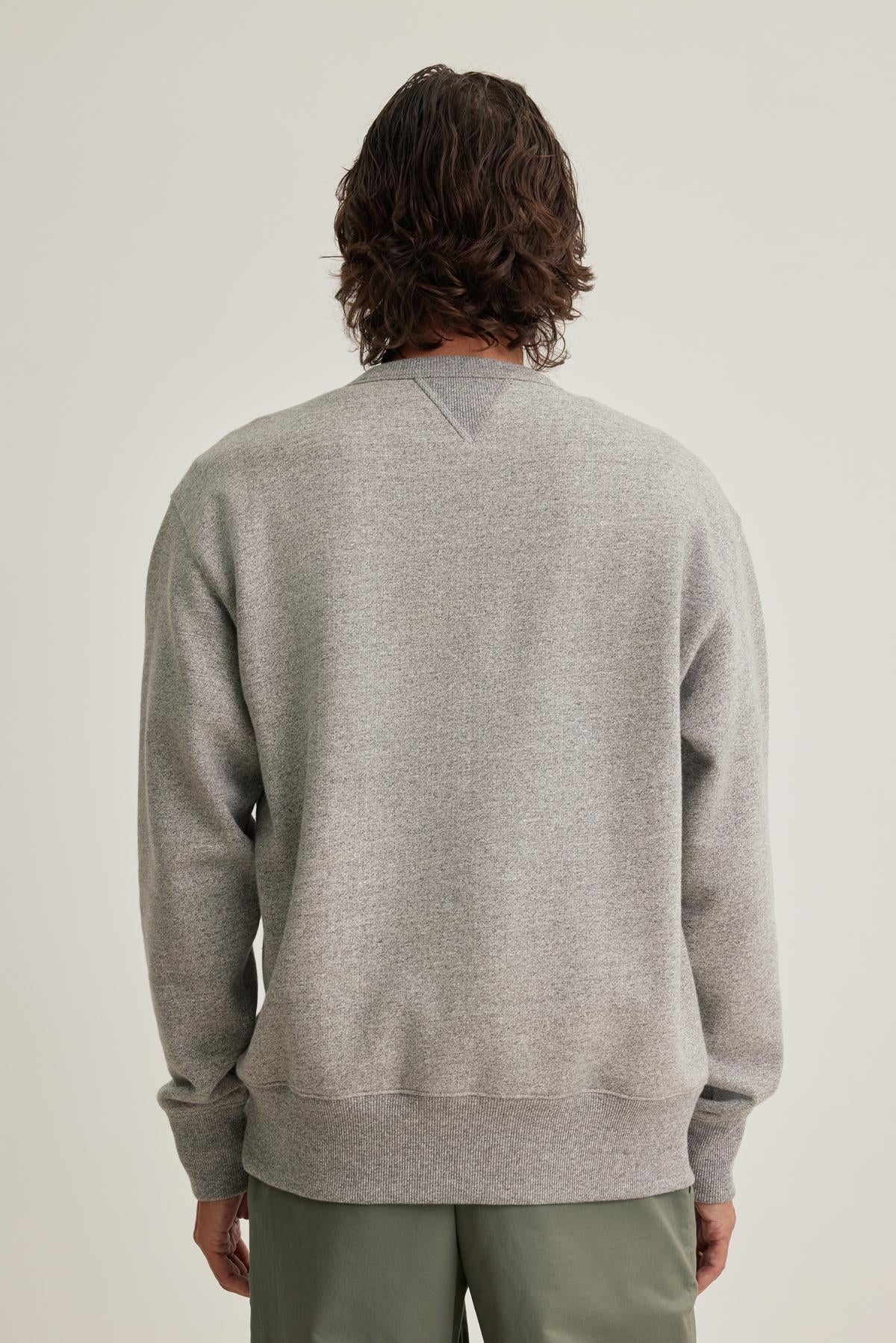 HAMES SWEATSHIRT