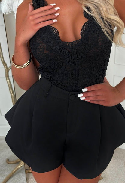 Heavenly Romance Black Tailored Flared Shorts With Stretch Waistband