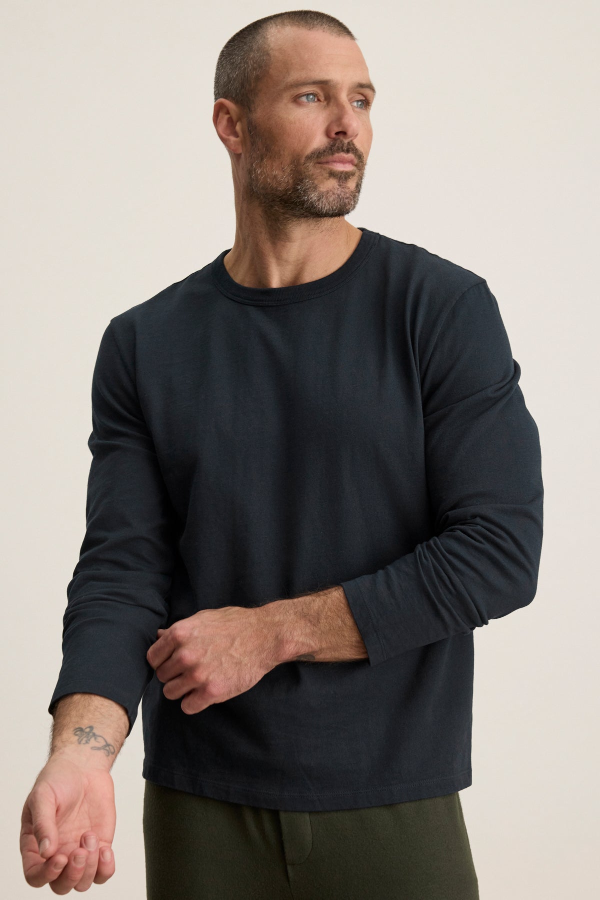 BRADY TEE