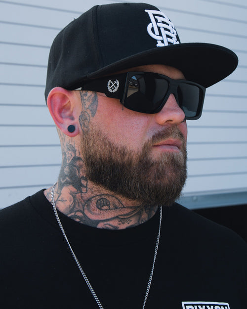 Jefe Sunglasses - Black & Gray Polarized