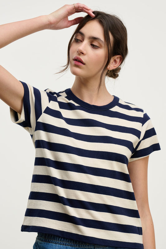 ANAIS TEE
