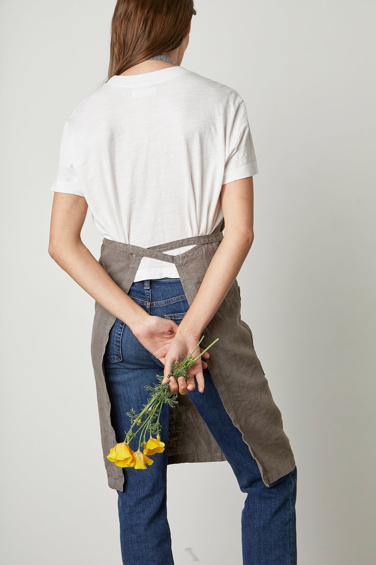 LINEN APRON