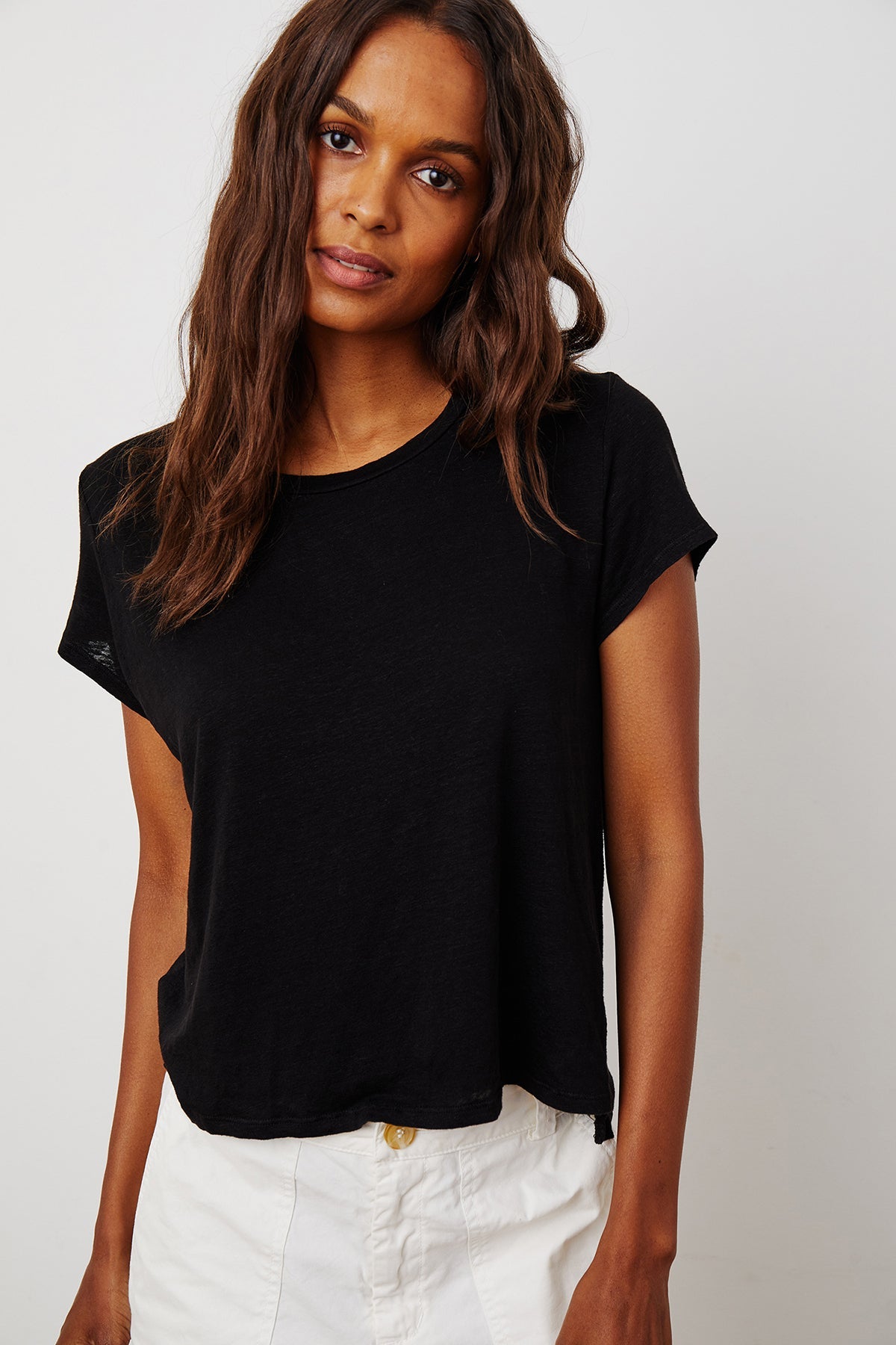 CASEY SHORT SLEEVE CREW NECK TEE