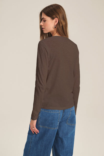 LIZZIE TEE