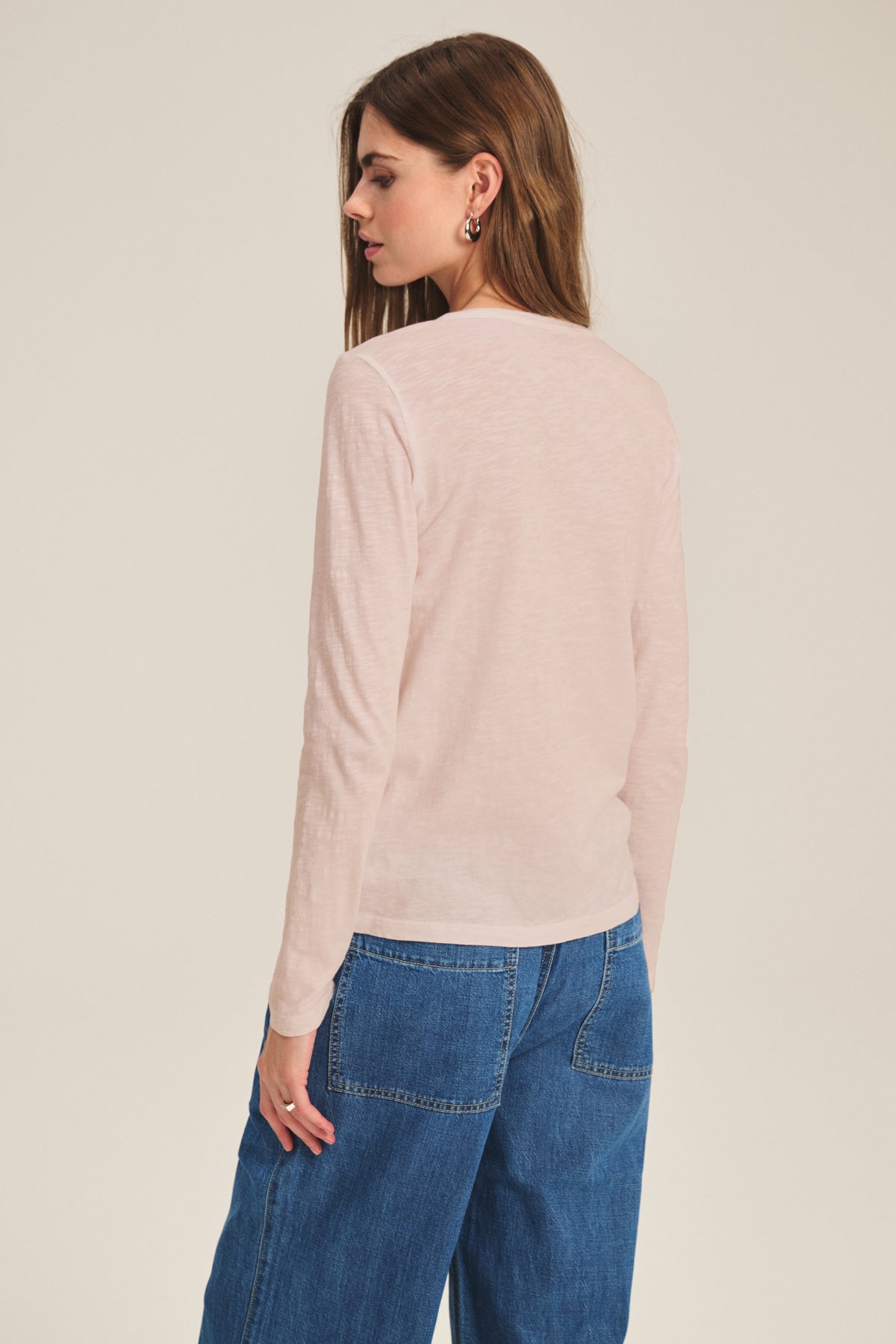 LIZZIE TEE