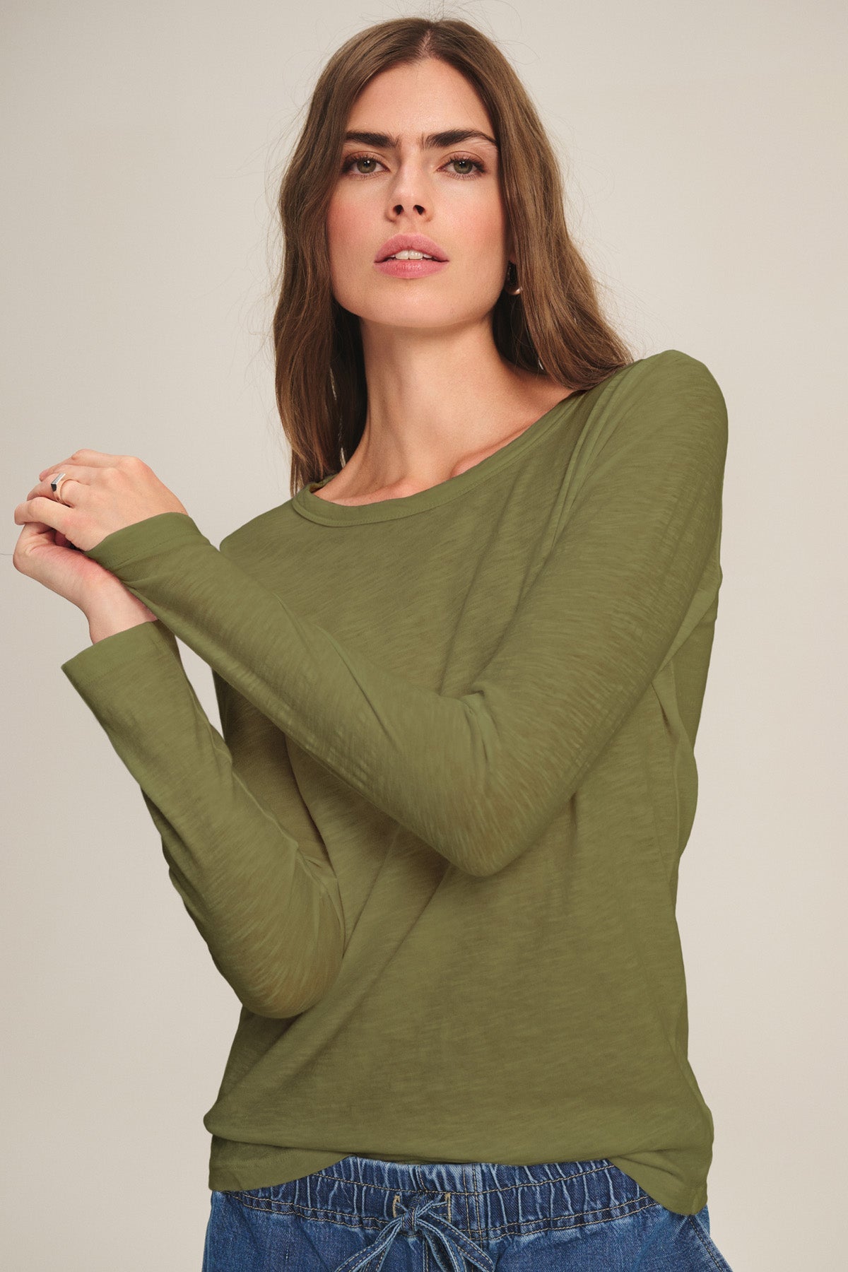 LIZZIE TEE