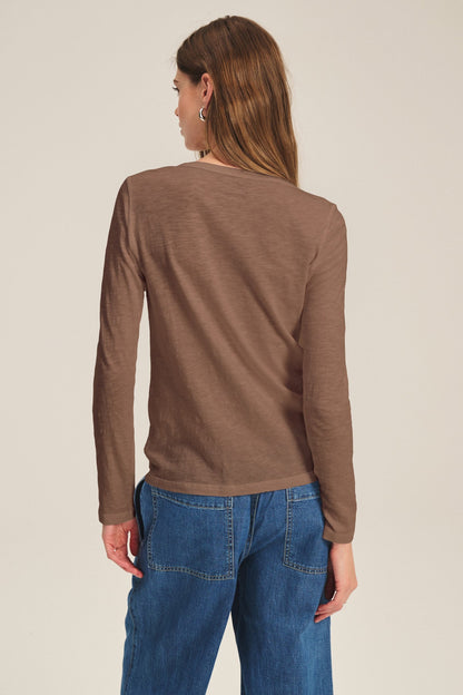 LIZZIE TEE