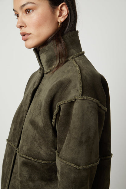 ALBANY LUX SHERPA REVERSIBLE JACKET