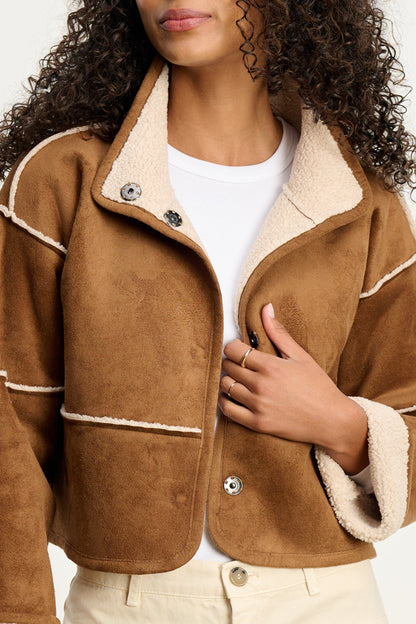 KELLY LUXE SHERPA REVERSIBLE JACKET