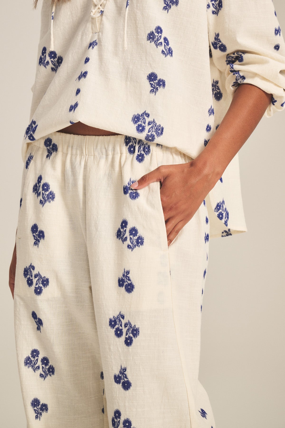 NELLIE PANT