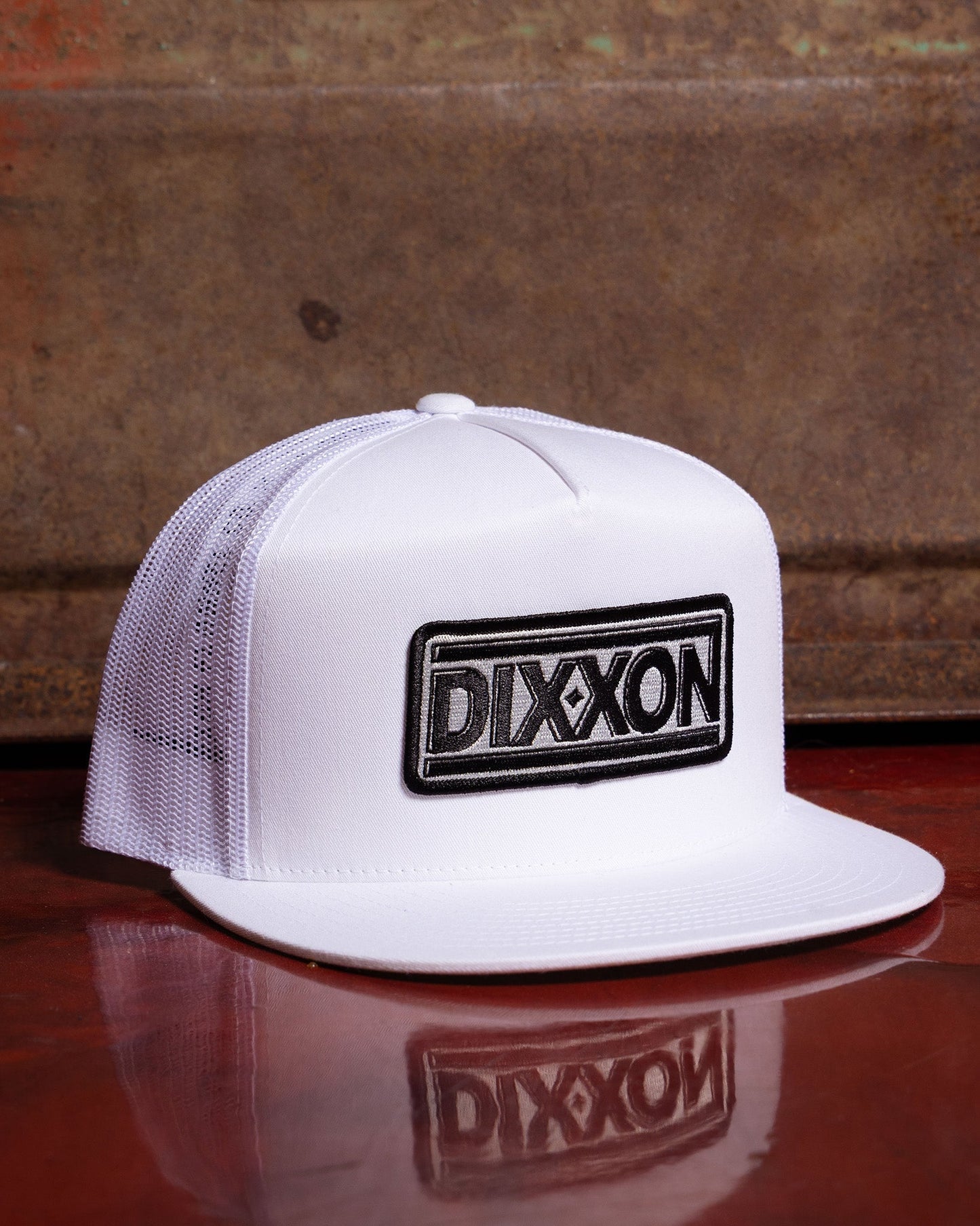 New Wave Flat Bill Trucker Snapback - White & Black