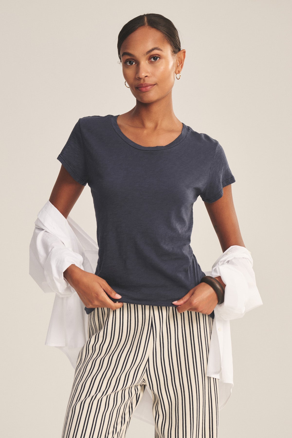ODELIA TEE