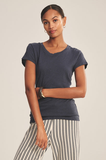 ODELIA TEE