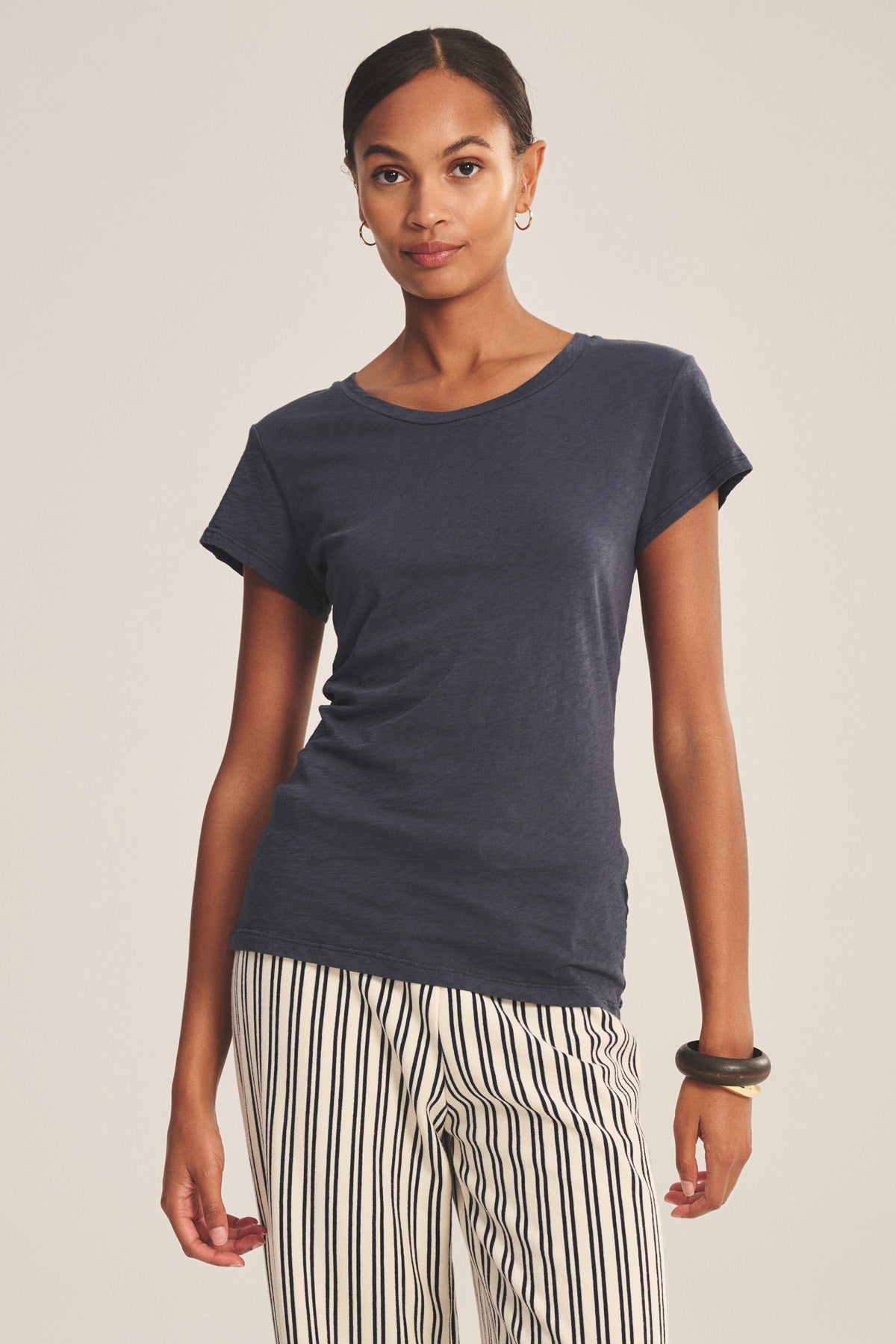ODELIA TEE