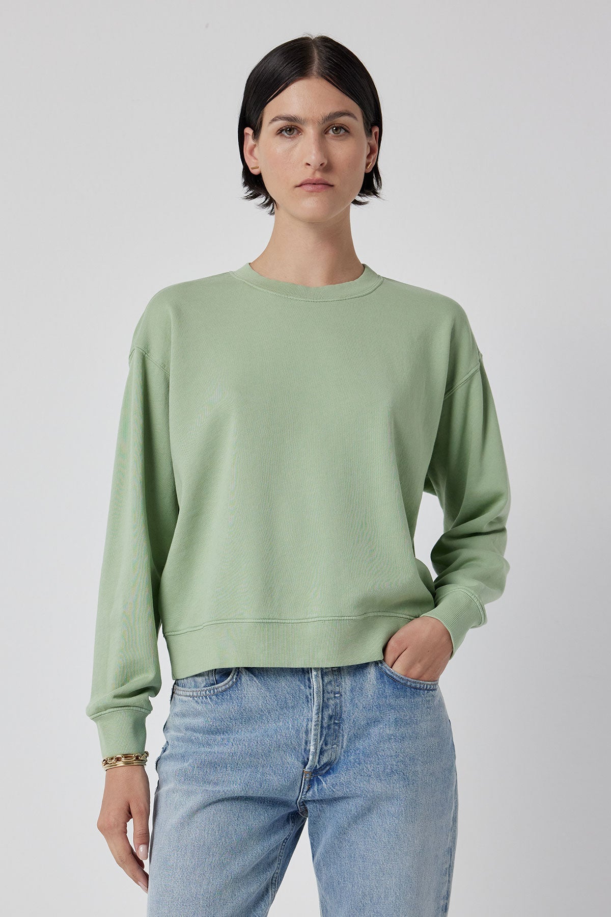 YNEZ SWEATSHIRT