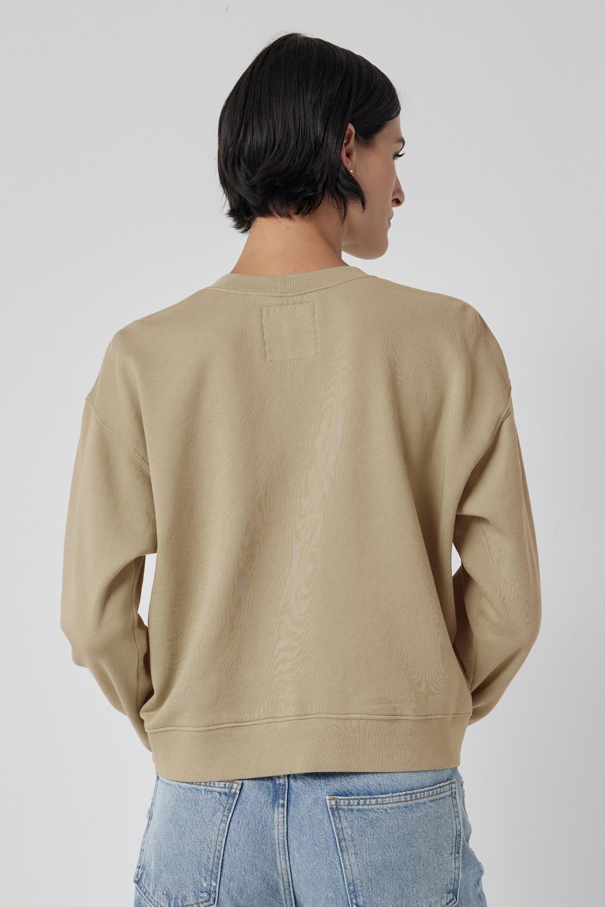 YNEZ SWEATSHIRT