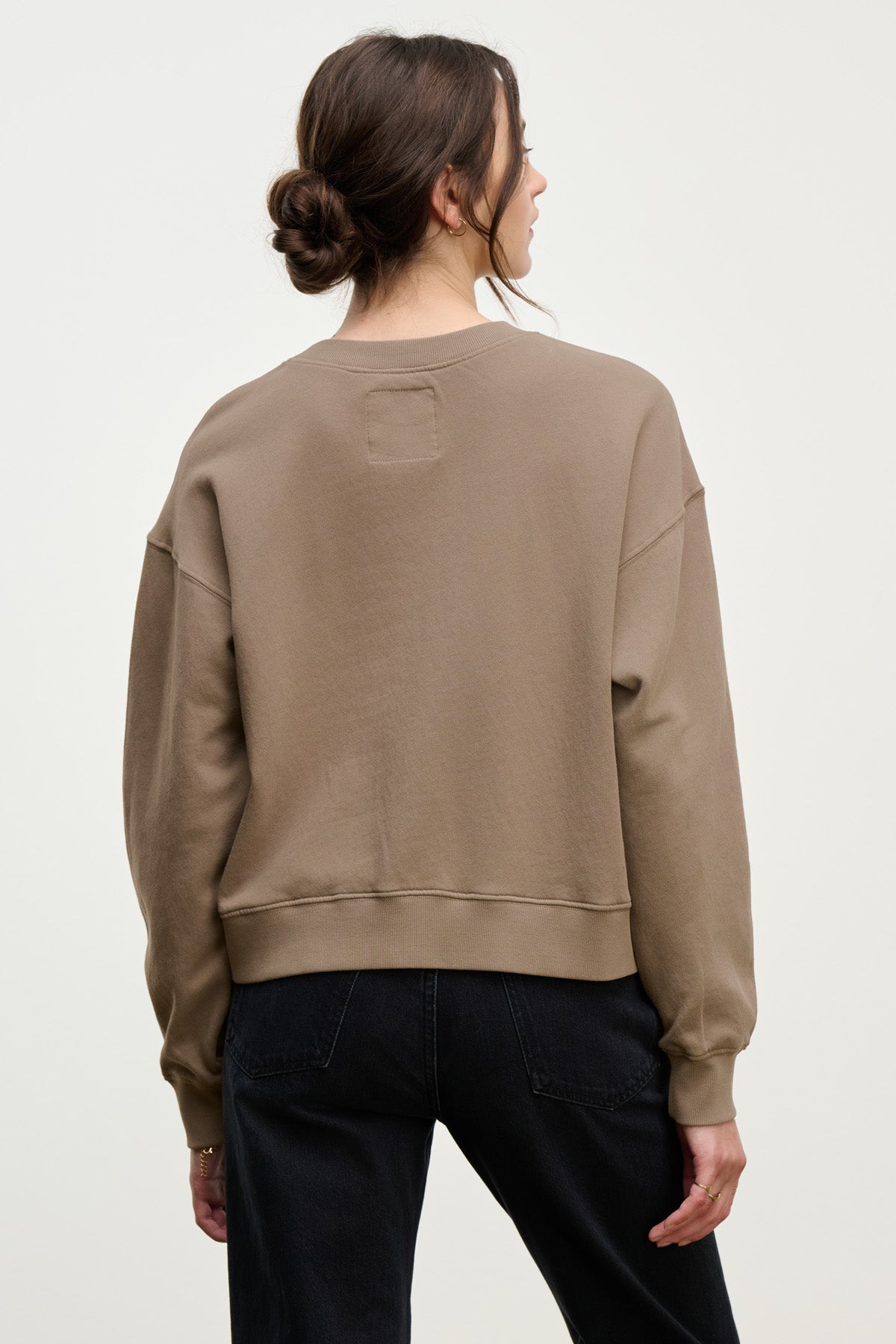 YOKO SWEATSHIRT