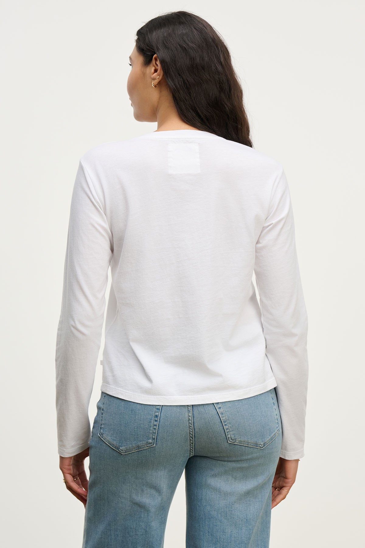 VICENTE TEE