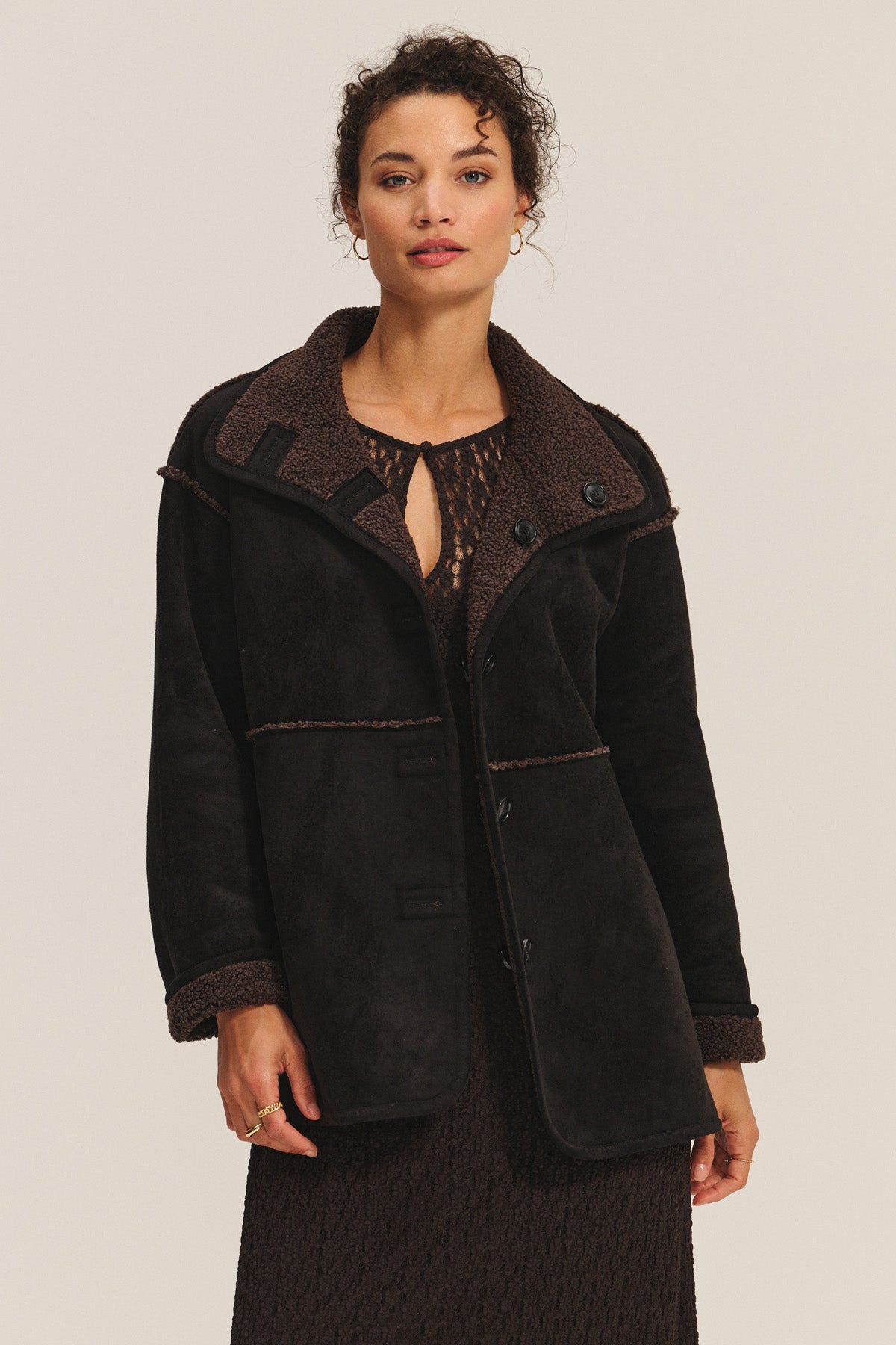 SHONA SHERPA REVERSIBLE JACKET
