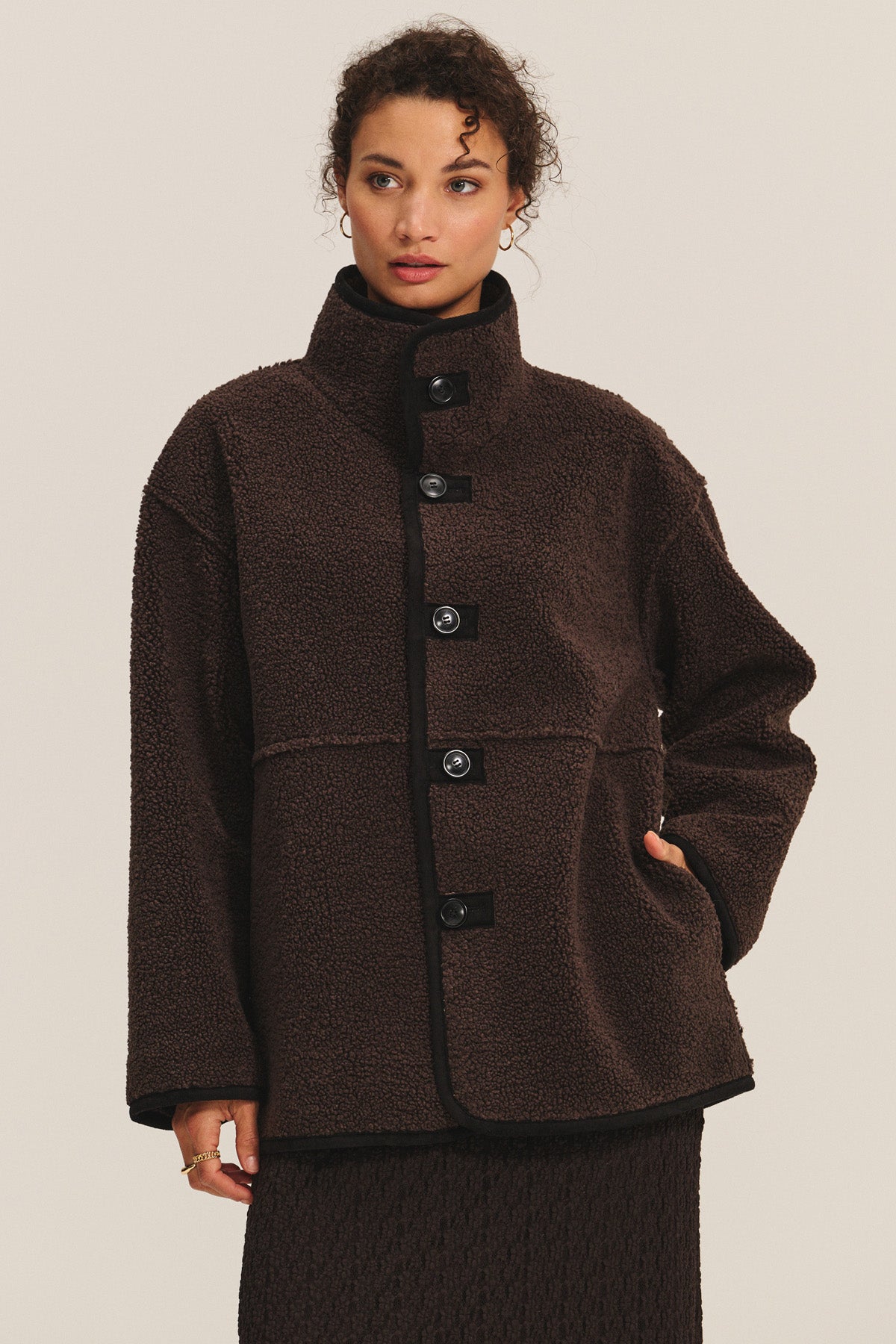 SHONA SHERPA REVERSIBLE JACKET