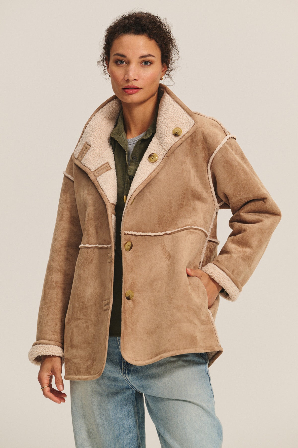 SHONA SHERPA REVERSIBLE JACKET