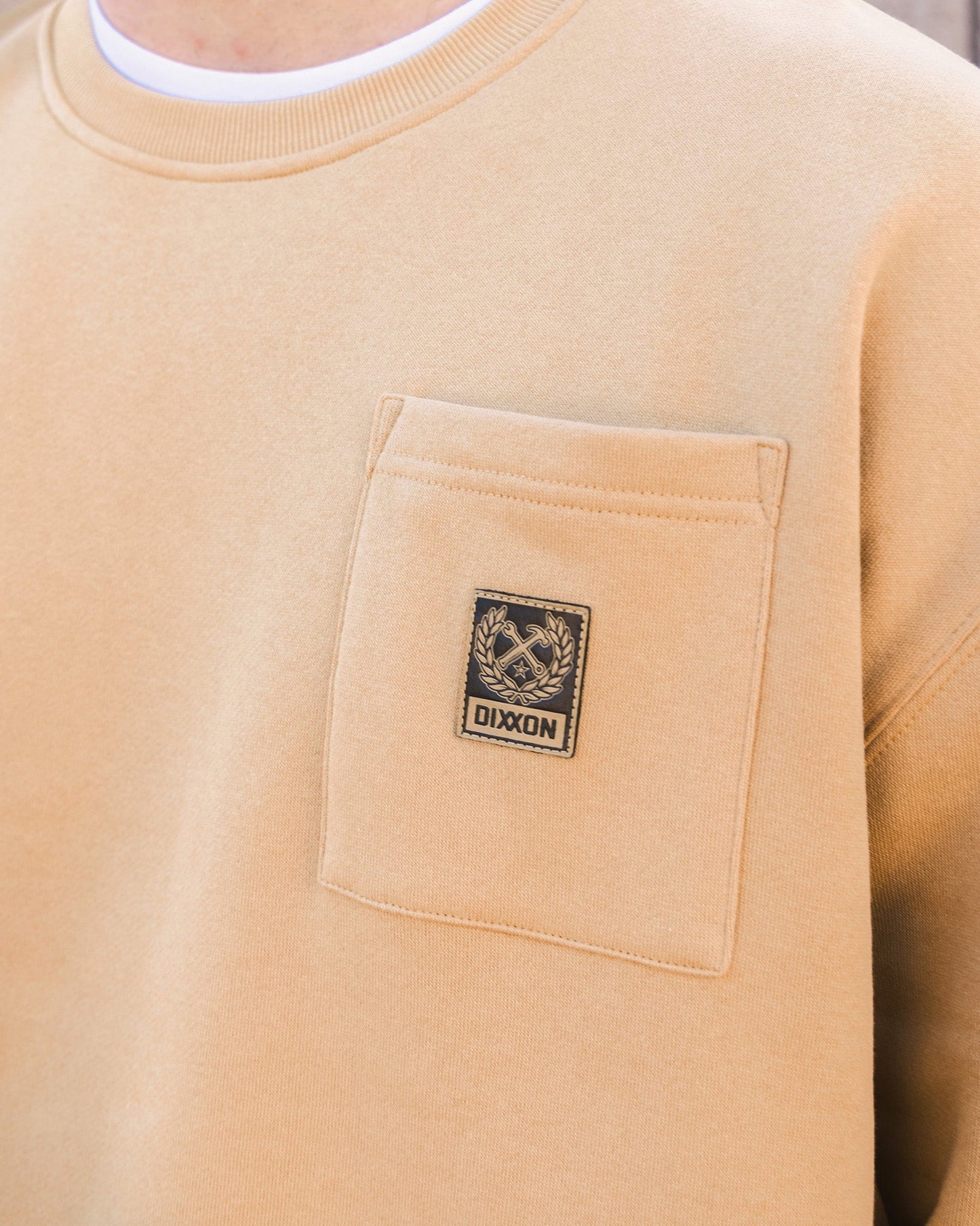 Pocket Crewneck - Khaki