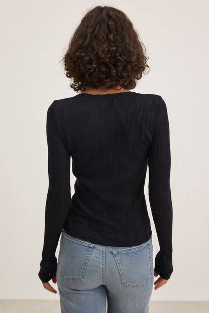MAURI POINTELLE TEE