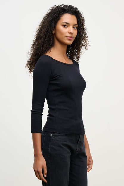 NIMA POINTELLE TEE