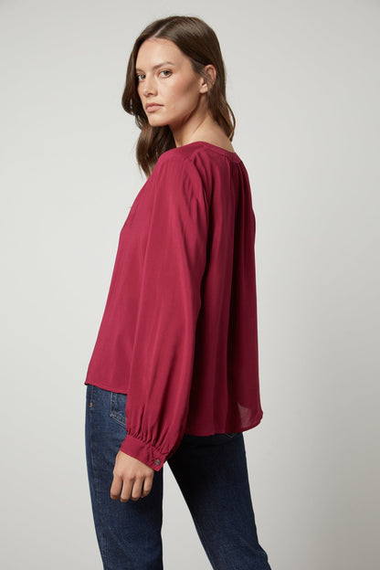 POSIE SPLIT NECK BLOUSE
