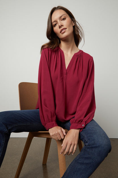 POSIE SPLIT NECK BLOUSE