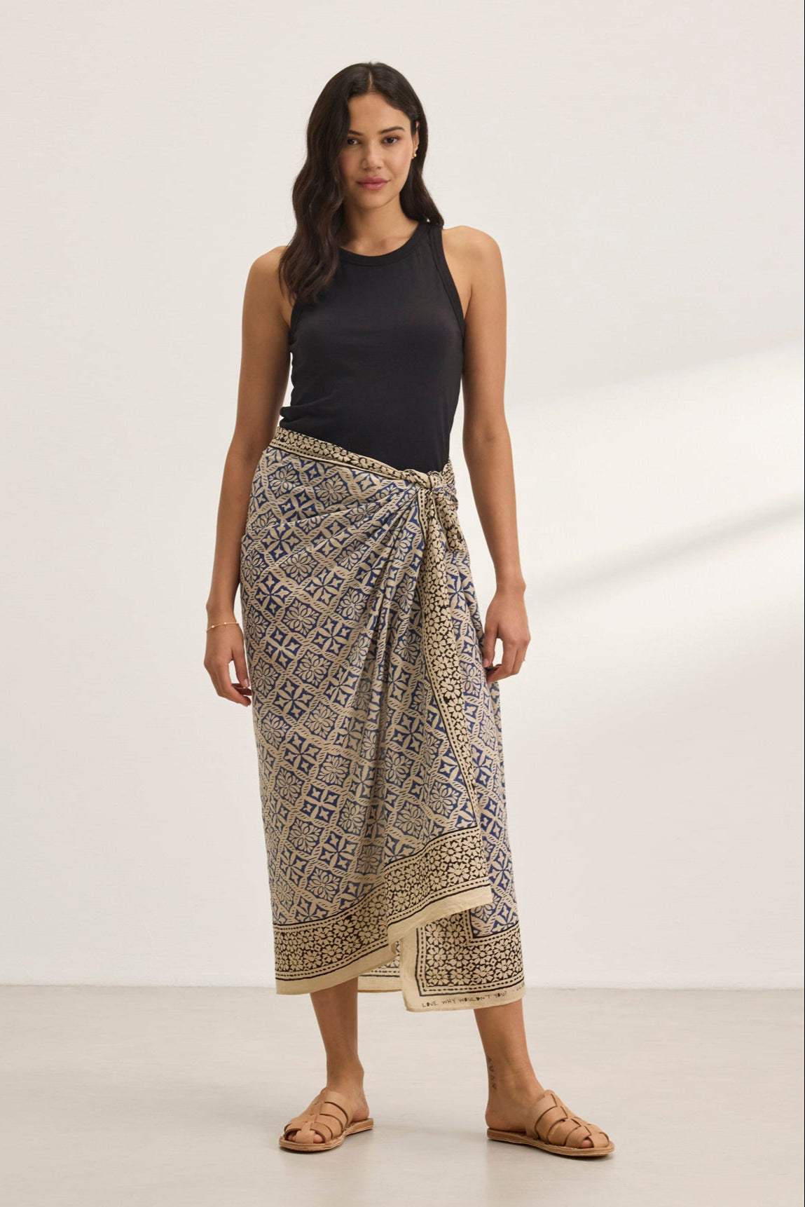 JENNA SARONG