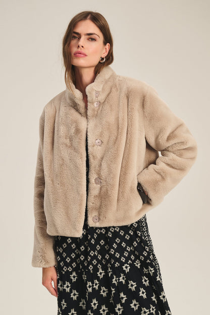 SHEENA LUXE FAUX FUR JACKET