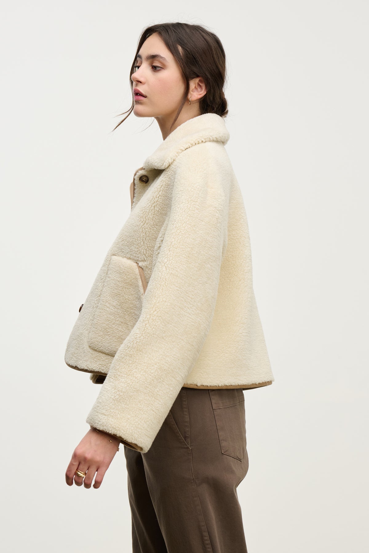 AMARA SHERPA REVERSIBLE JACKET