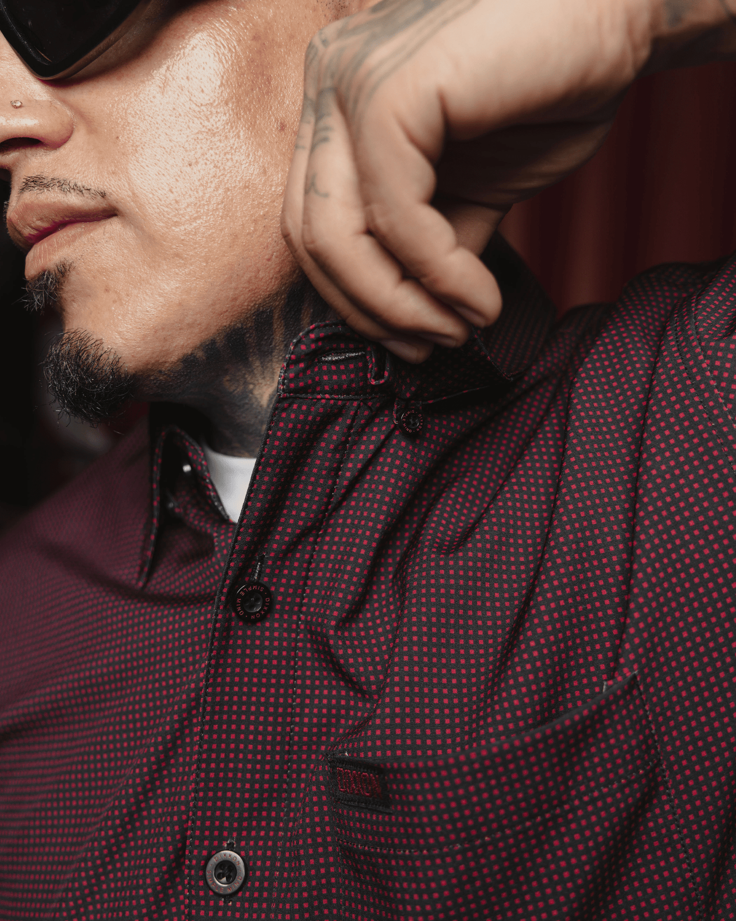 Simple Mind Party Shirt - Black & Red