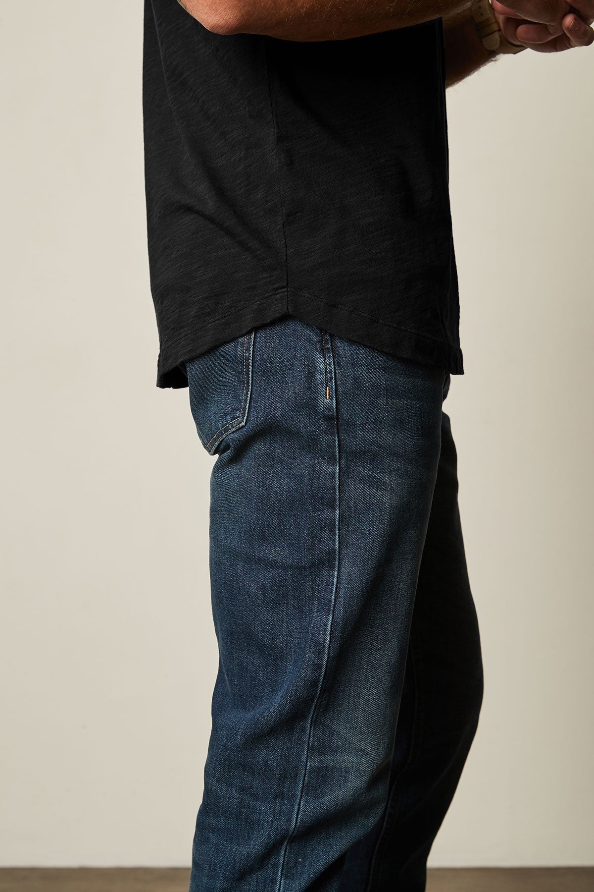 AMARO TEE