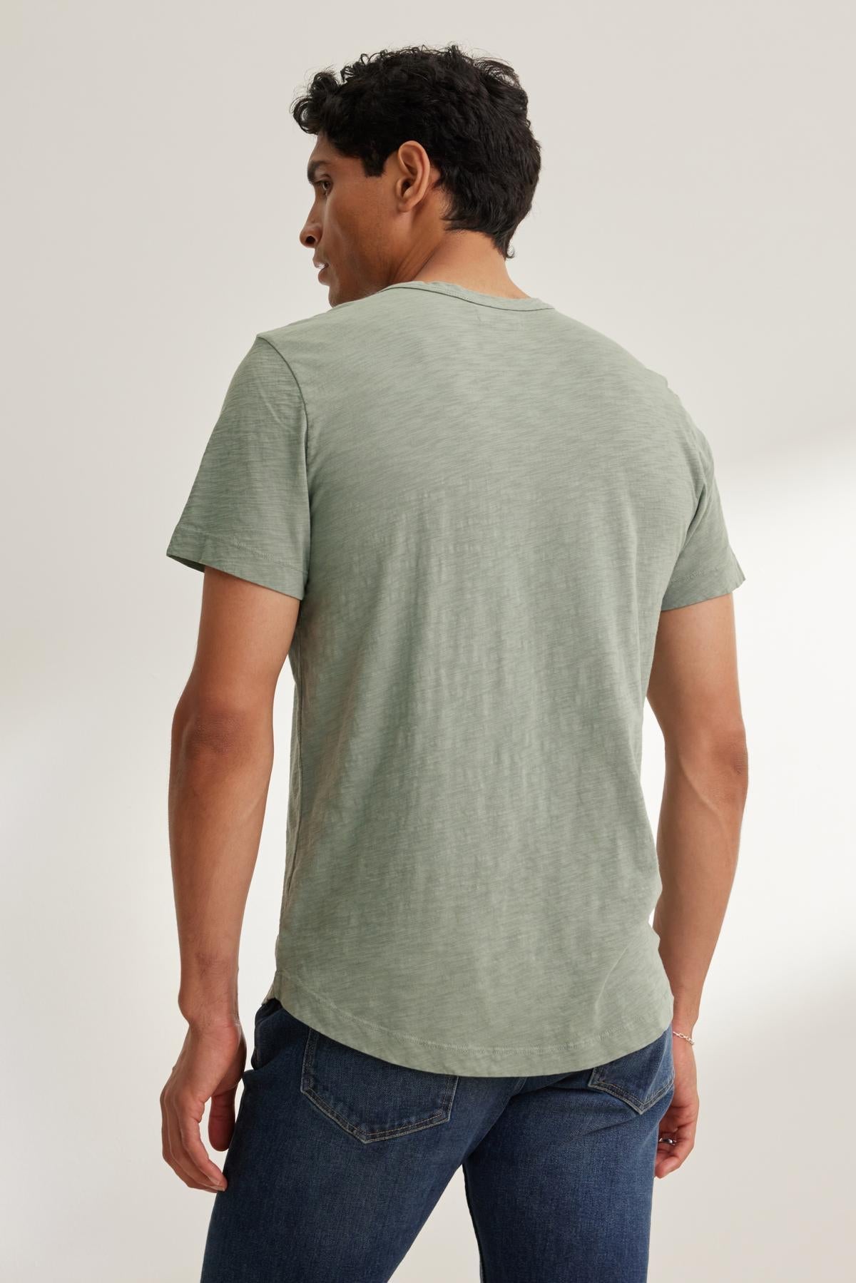 AMARO TEE
