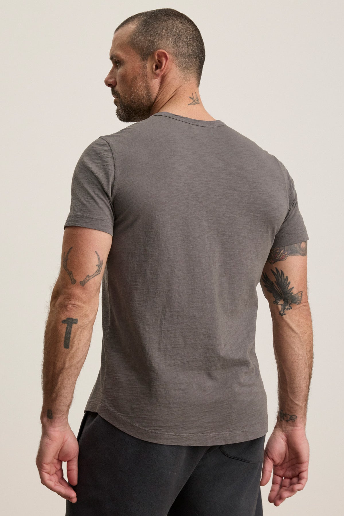 AMARO TEE