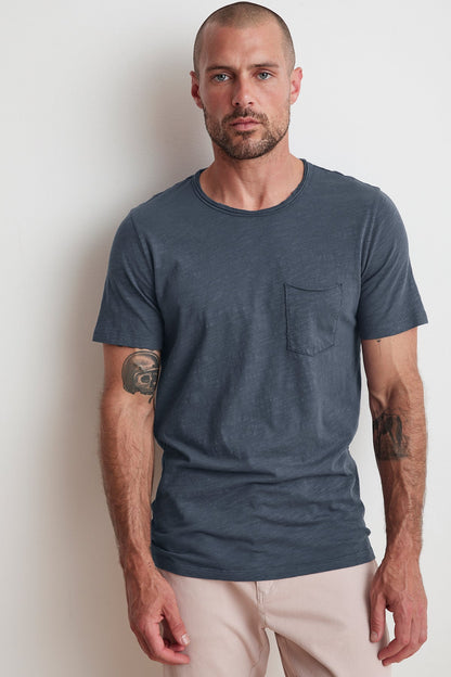 CHAD RAW EDGE COTTON SLUB POCKET TEE