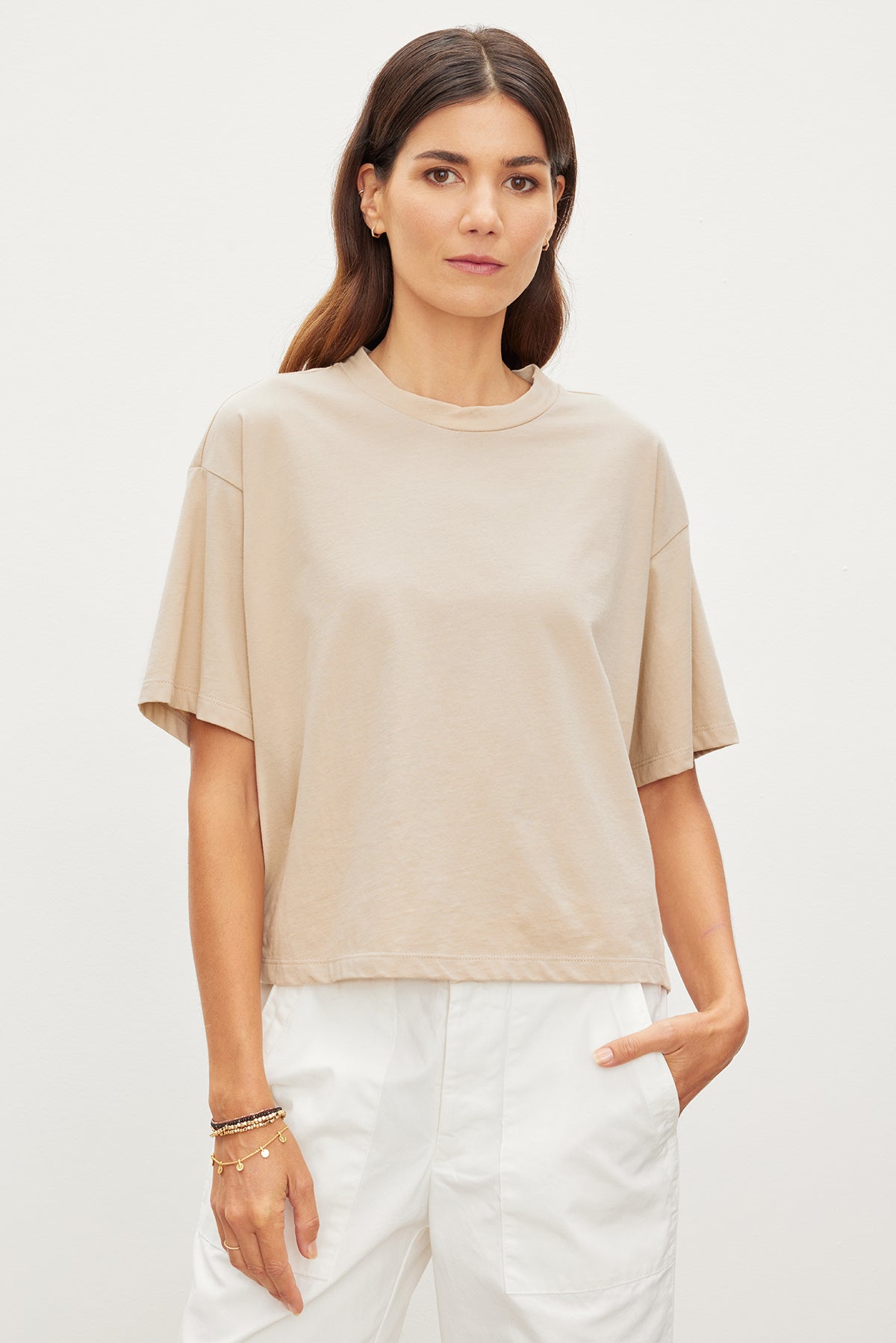 CLARAH CREW NECK TEE