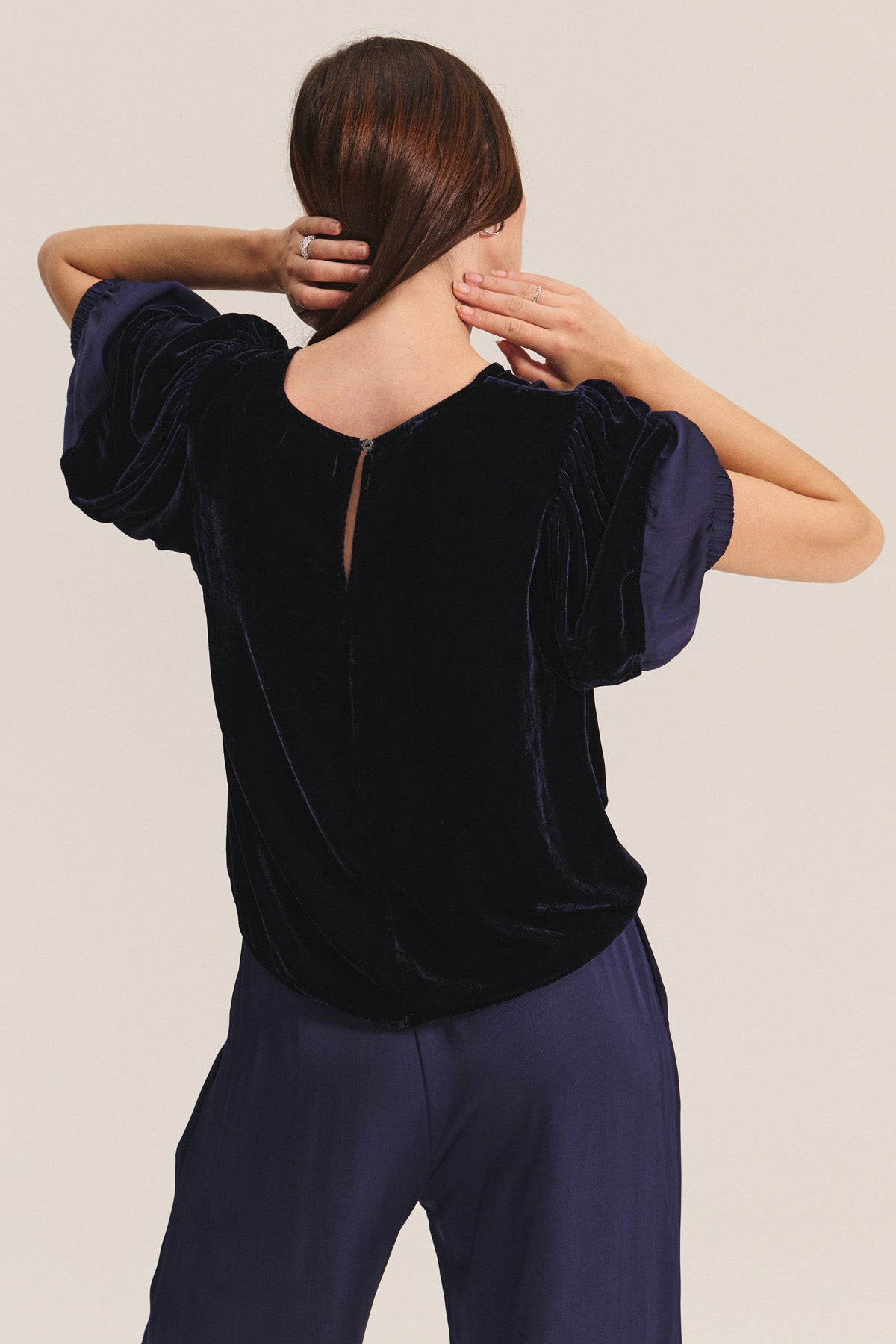 TARYN TOP
