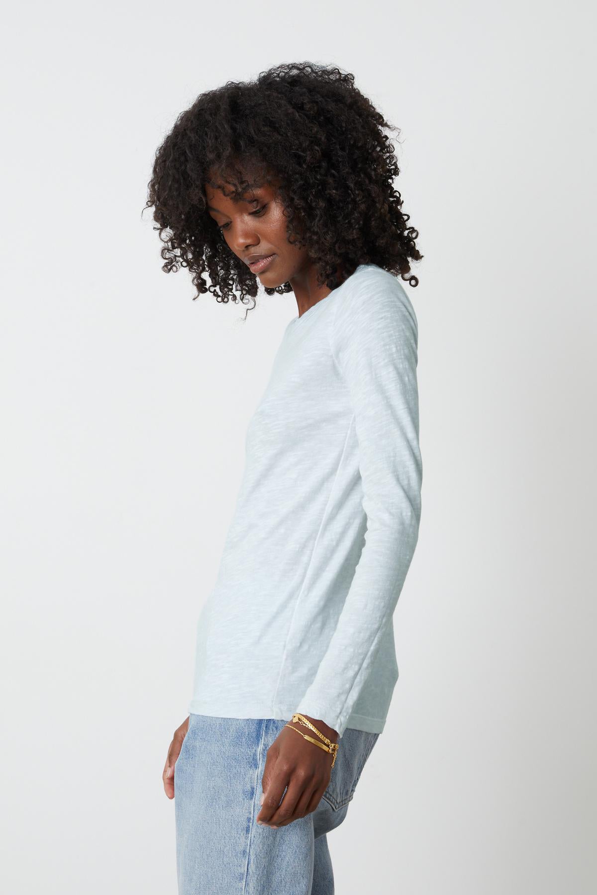 LIZZIE TEE