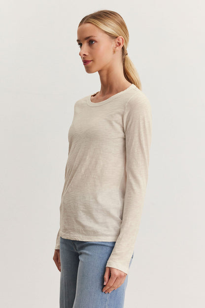 LIZZIE TEE