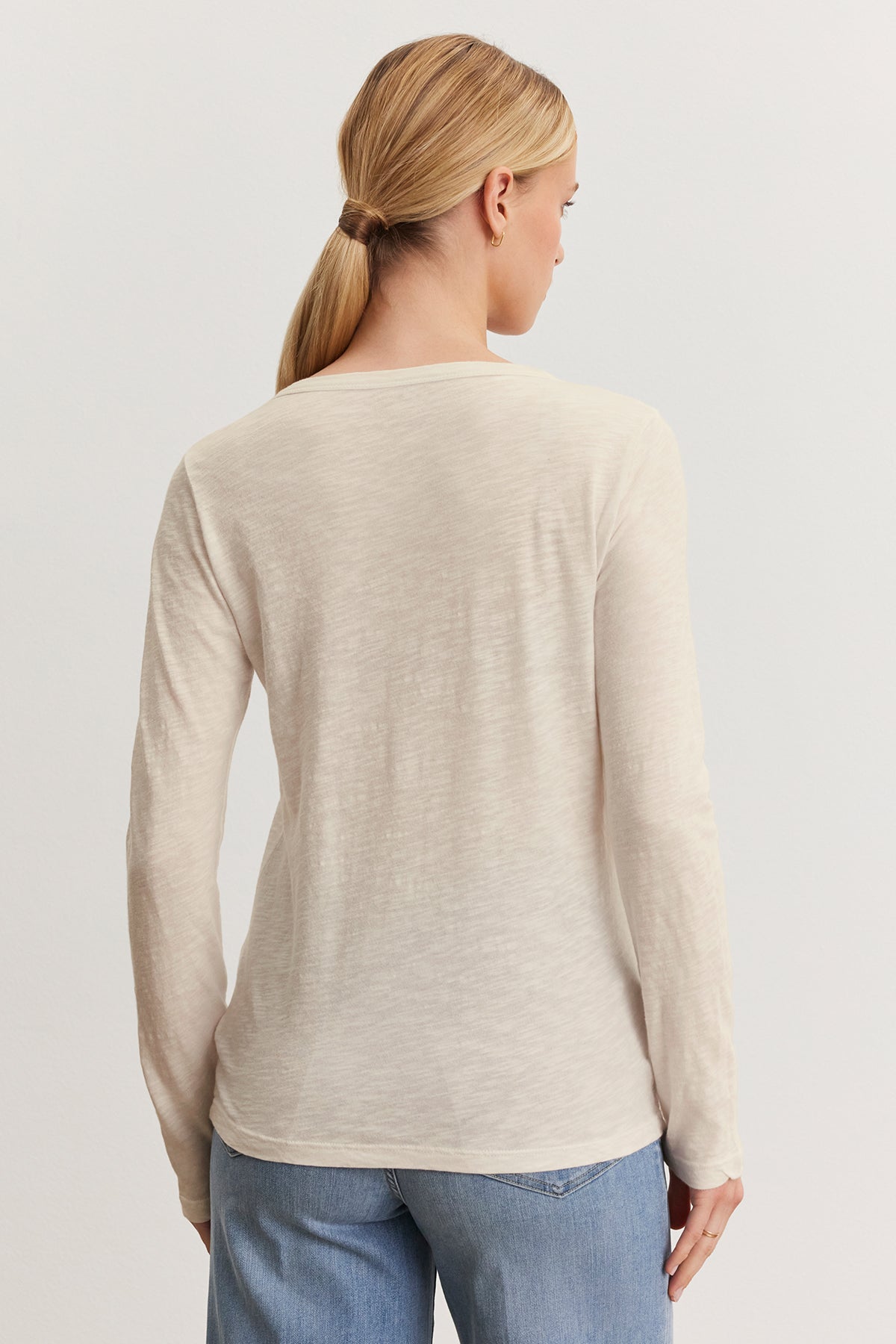 LIZZIE TEE