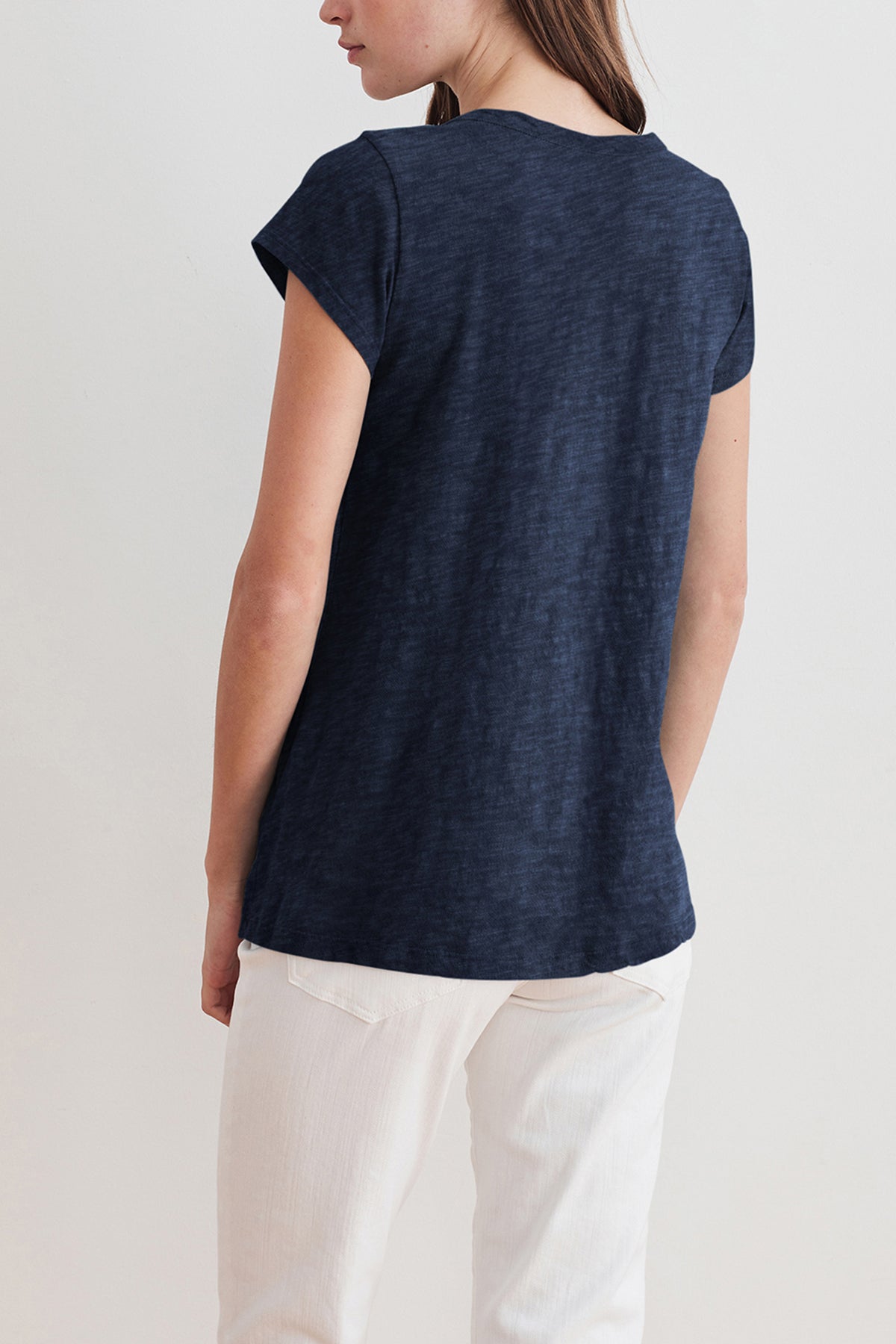 KIRA TEE