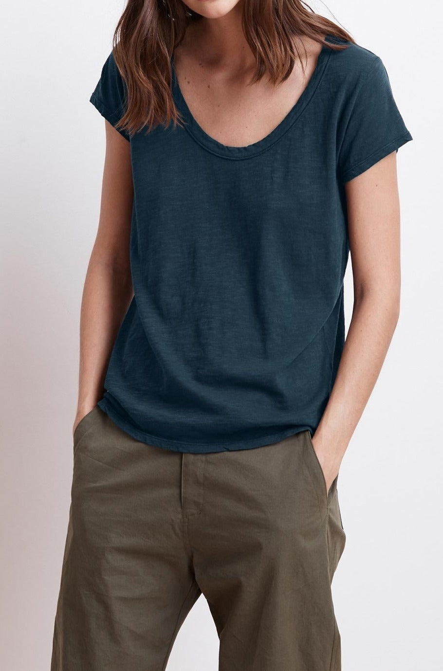 KIRA TEE