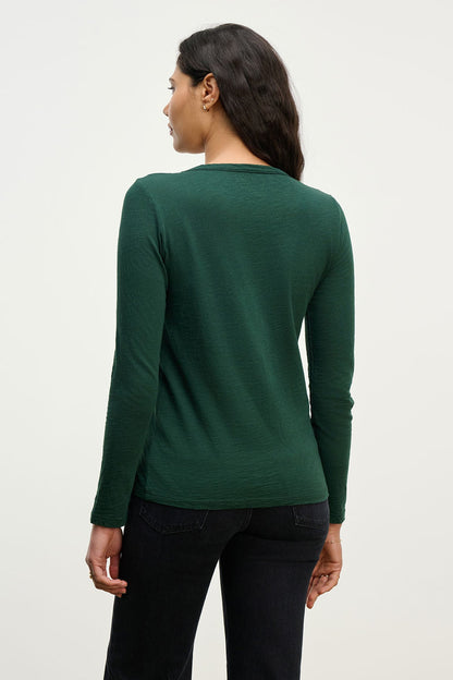 LIZZIE TEE
