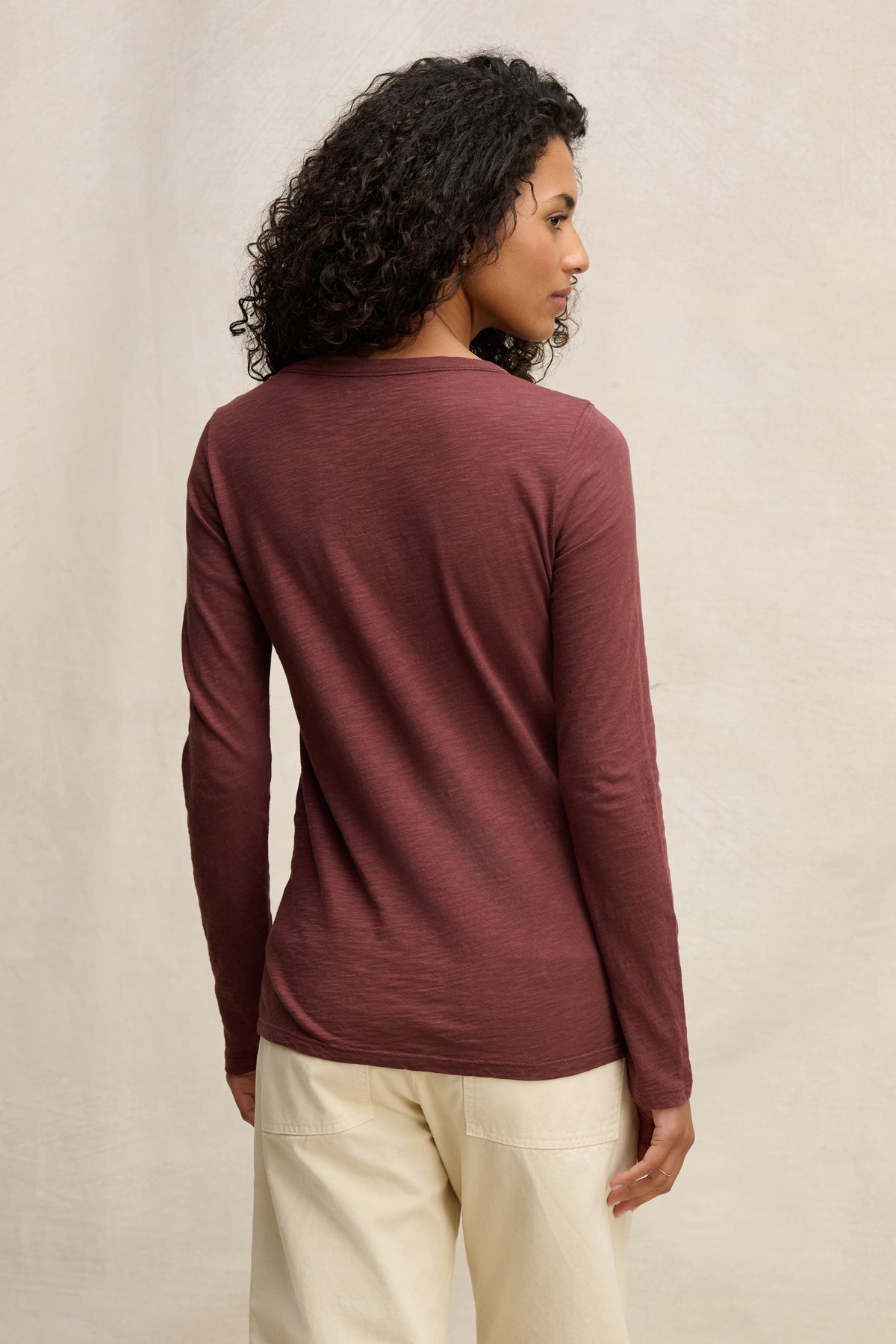 LIZZIE TEE