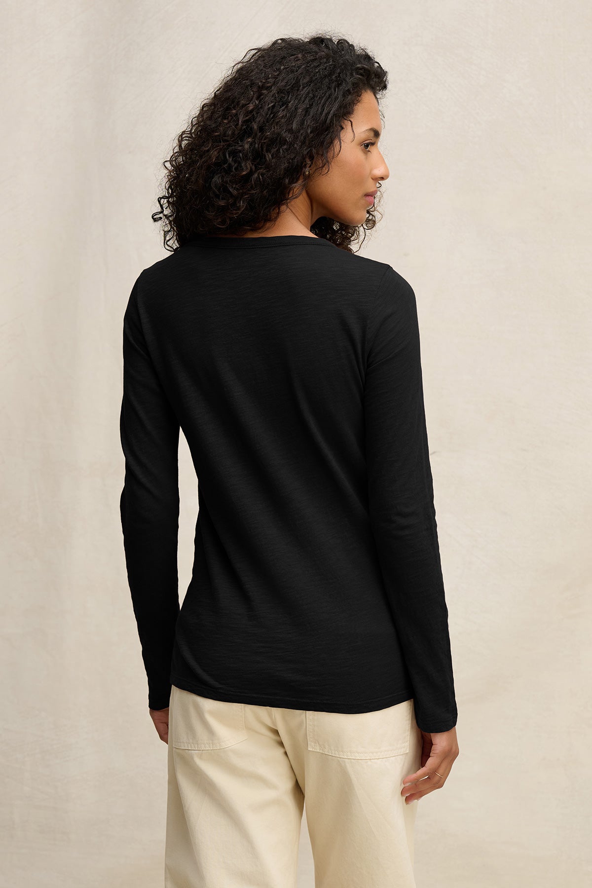 LIZZIE TEE